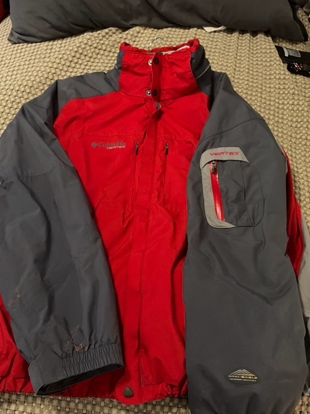 Columbia Men’s Red and Gray Vertex Ski Jacket